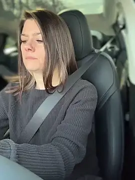 Snapshot of LadyLena1 chatting on March 4, 2025, 10:05 pm LadyLena1 online show from March 4, 2025, 10:05 pm