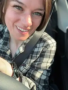 Snapshot of LadyLena1 chatting on March 6, 2025, 6:26 pm LadyLena1 online show from March 6, 2025, 6:26 pm