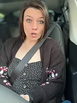 Snapshot of LadyLena1 chatting on March 7, 2025, 12:04 am LadyLena1 online show from March 7, 2025, 12:04 am