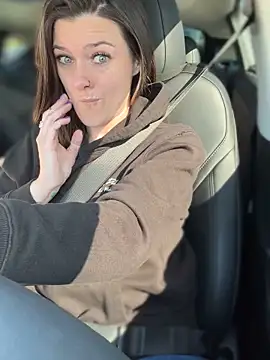 Snapshot of LadyLena1 chatting on March 7, 2025, 10:21 pm LadyLena1 online show from March 7, 2025, 10:21 pm