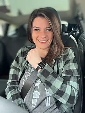 Snapshot of LadyLena1 chatting on March 9, 2025, 8:10 pm LadyLena1 online show from March 9, 2025, 8:10 pm