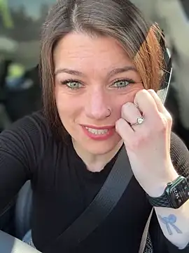 Snapshot of LadyLena1 chatting on March 13, 2025, 9:26 pm LadyLena1 online show from March 13, 2025, 9:26 pm