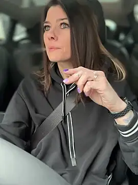 Snapshot of LadyLena1 chatting on March 14, 2025, 4:19 pm LadyLena1 online show from March 14, 2025, 4:19 pm