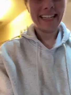 Snapshot of LadyLena1 chatting on March 19, 2025, 4:24 pm LadyLena1 online show from March 19, 2025, 4:24 pm