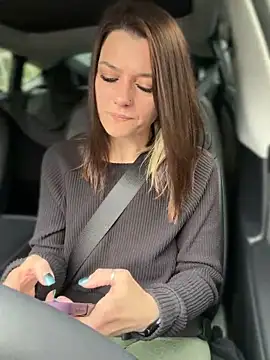 Snapshot of LadyLena1 chatting on October 2, 2025, 6:26 pm LadyLena1 online show from October 2, 2025, 6:26 pm