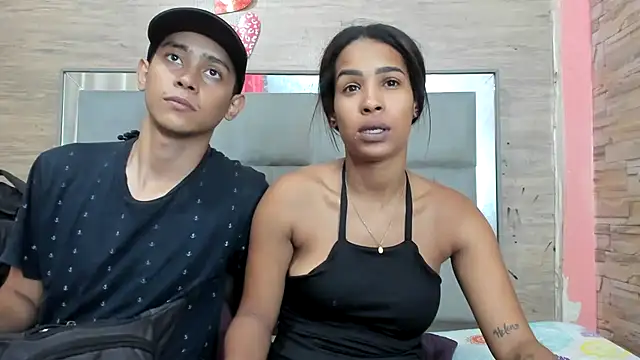 chicasirbo online show from December 19, 2025, 12:17 am