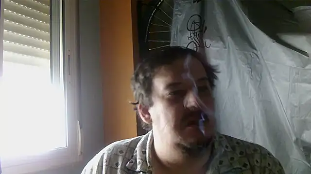 porkorossy online show from October 30, 2025, 8:16 am