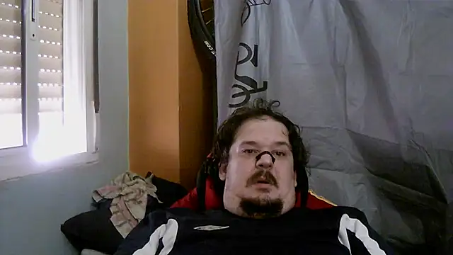 Snapshot of porkorossy chatting on February 7, 2026, 8:40 am porkorossy online show from February 7, 2026, 8:40 am