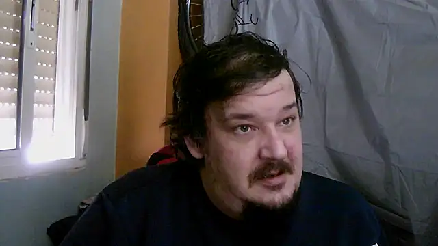 Snapshot of porkorossy chatting on February 8, 2026, 8:07 am porkorossy online show from February 8, 2026, 8:07 am