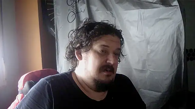 Snapshot of porkorossy chatting on February 26, 2026, 8:02 am porkorossy online show from February 26, 2026, 8:02 am