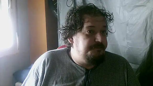 porkorossy online show from March 7, 2026, 8:44 am