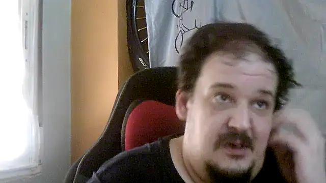 Snapshot of porkorossy chatting on June 29, 2026, 10:37 am porkorossy online show from June 29, 2026, 10:37 am
