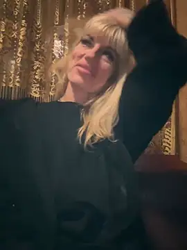 AlinaGrosu online show from March 20, 2025, 9:46 pm