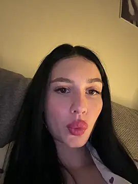 SofiaLaLight online show from January 17, 2026, 4:11 pm