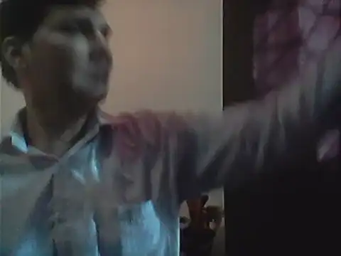 Snapshot of ZIMMY25 chatting on March 19, 2025, 10:33 am ZIMMY25 online show from March 19, 2025, 10:33 am