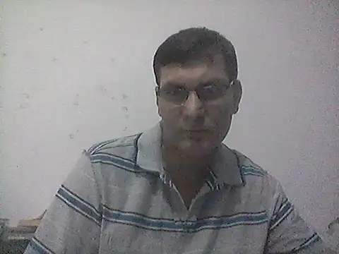 Snapshot of ZIMMY25 chatting on October 31, 2025, 8:21 pm ZIMMY25 online show from October 31, 2025, 8:21 pm