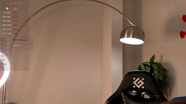 Skinny Alice online show from February 21, 2025, 1:11 am