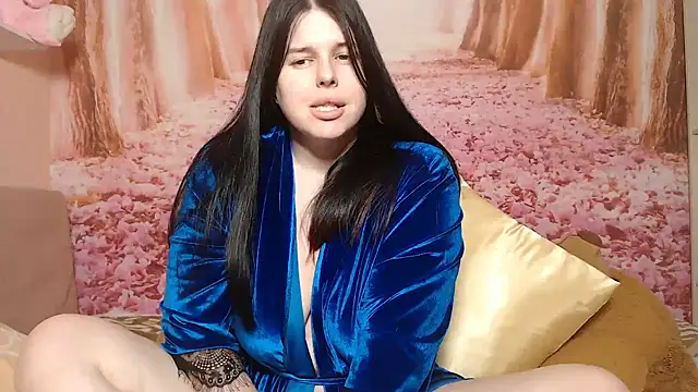 Annatrybebetter online show from November 29, 2025, 10:02 pm