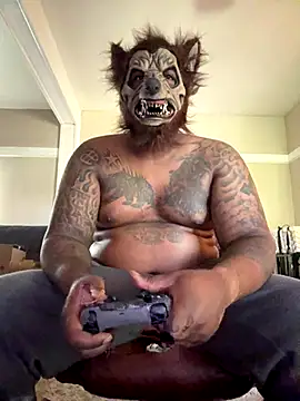 Snapshot of K1NGD916 chatting on October 31, 2025, 7:59 pm K1NGD916 online show from October 31, 2025, 7:59 pm