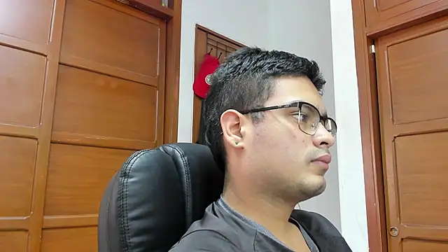 willy colombia online show from January 23, 2025, 7:29 pm