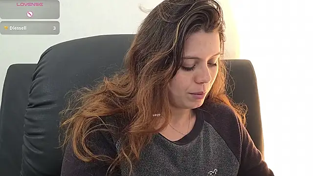 irinasweet27 online show from October 1, 2025, 12:38 am