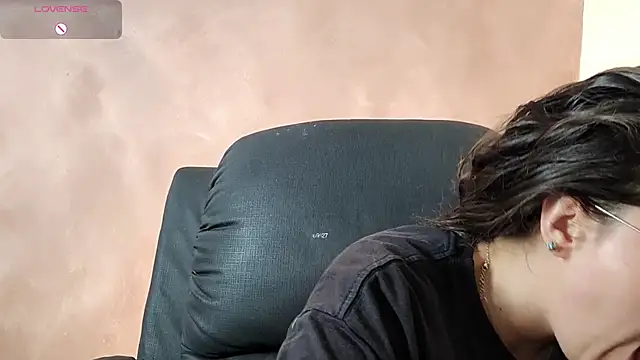 irinasweet27 online show from December 5, 2025, 1:58 am