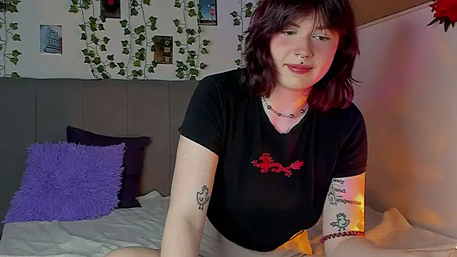 miss Lizzy online show from February 4, 2025, 4:15 am