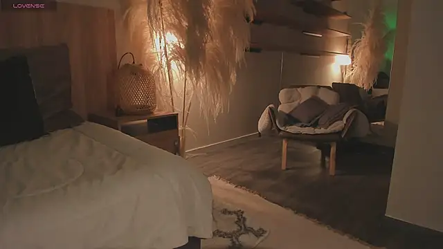 afrodita  25 online show from March 12, 2025, 3:02 am