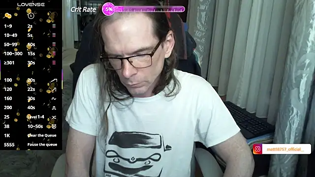 Snapshot of living_manors_2 chatting on January 16, 2025, 10:02 pm living manors 2 online show from January 16, 2025, 10:02 pm