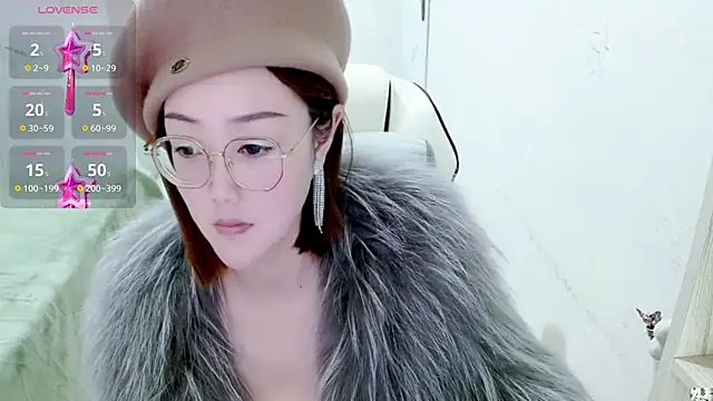 Snapshot of -orange_ chatting on February 23, 2025, 2:29 am -orange online show from February 23, 2025, 2:29 am