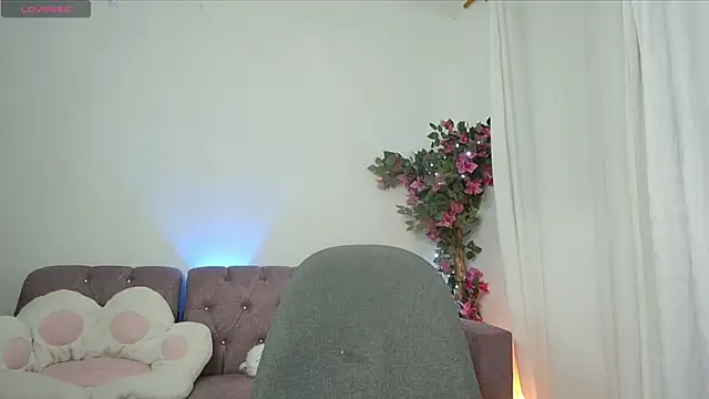 keissy rincon  online show from January 4, 2025, 1:10 am