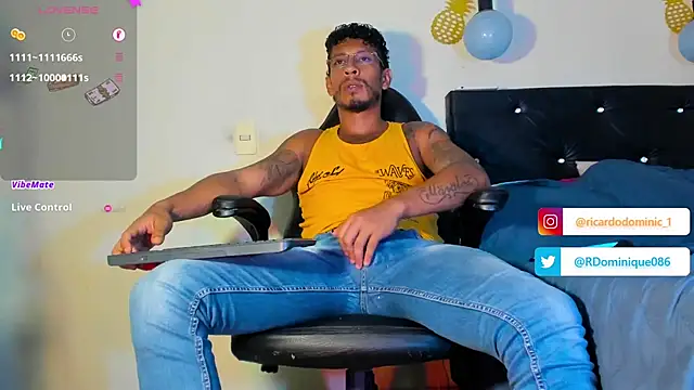 FuckHardlove online show from February 1, 2025, 5:39 am