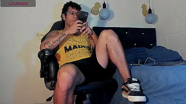 FuckHardlove online show from March 10, 2025, 3:45 am