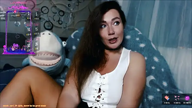 tia meow online show from October 11, 2025, 10:52 pm