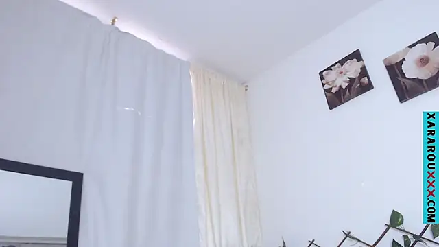 Snapshot of Latina_BigBoobs chatting on March 1, 2025, 10:53 pm Latina BigBoobs online show from March 1, 2025, 10:53 pm