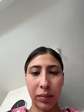 Ameellie online show from February 20, 2026, 4:29 pm