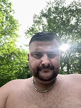 Snapshot of DODOLYNOBY chatting on June 22, 2026, 9:06 am DODOLYNOBY online show from June 22, 2026, 9:06 am