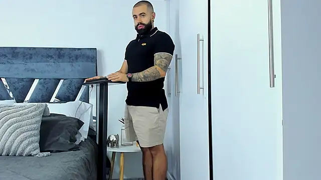 Zack Froone online show from January 13, 2026, 1:49 pm