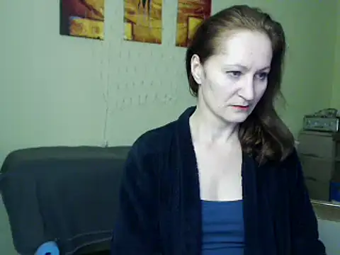 Snapshot of AmellyGrand chatting on December 16, 2024, 7:00 pm AmellyGrand online show from December 16, 2024, 7:00 pm