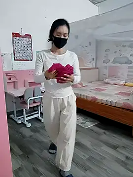 I AM NOT A SLUT online show from September 26, 2025, 1:20 am