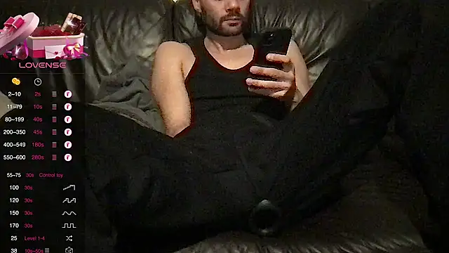 Snapshot of athenphysics chatting on December 8, 2024, 4:50 pm athenphysics online show from December 8, 2024, 4:50 pm