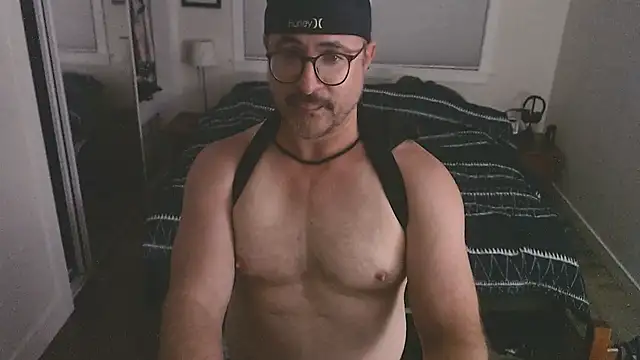 nxtdoorguy online show from September 17, 2025, 6:48 am