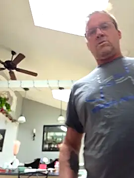 Snapshot of Cockrub1 chatting on March 8, 2025, 1:14 pm Cockrub1 online show from March 8, 2025, 1:14 pm