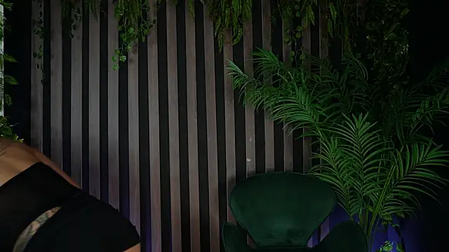 Snapshot of Kleeopatra_ chatting on March 1, 2025, 4:58 am Kleeopatra online show from March 1, 2025, 4:58 am