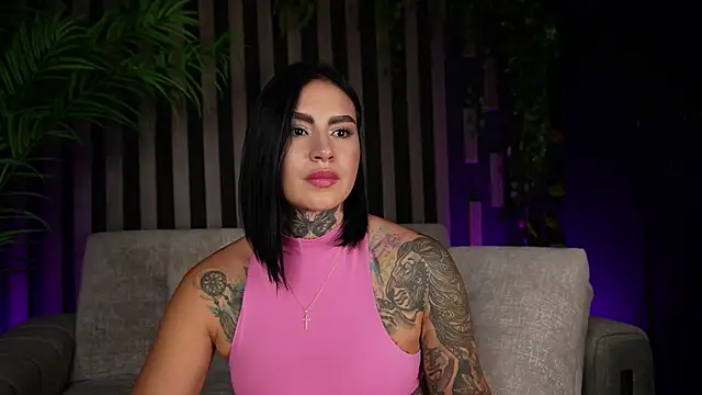 Snapshot of Kleeopatra_ chatting on March 21, 2025, 3:12 am Kleeopatra online show from March 21, 2025, 3:12 am