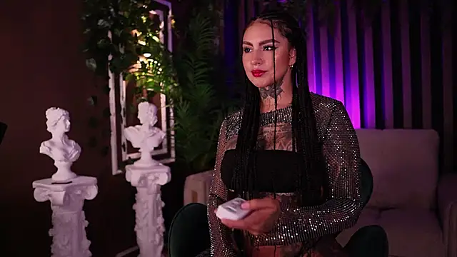 Snapshot of Kleeopatra_ chatting on September 14, 2025, 12:21 am Kleeopatra online show from September 14, 2025, 12:21 am