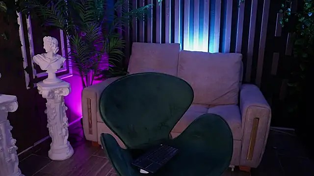 Snapshot of Kleeopatra_ chatting on September 20, 2025, 4:02 am Kleeopatra online show from September 20, 2025, 4:02 am