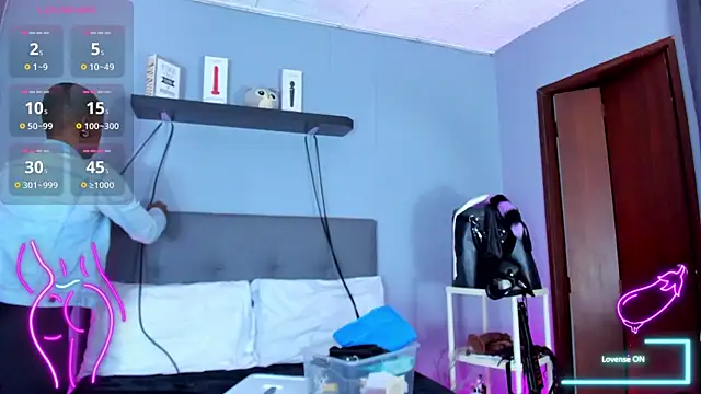 Coco Kiss online show from September 14, 2025, 12:32 am