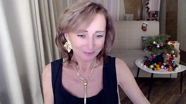 HornyMilf 777 online show from December 26, 2024, 11:10 am