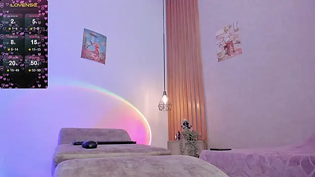 PawgGirl18 online show from February 4, 2025, 12:55 pm